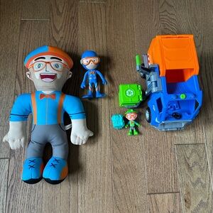 Blippi Recycling Truck, scuba bath toy and plush doll set